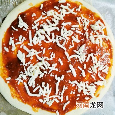 简易火腿培根披萨 披萨的简易做法