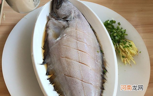 清蒸鱼最好吃最简单的做法 清蒸鱼的怎么做