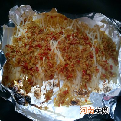 锡纸蒜蓉金针菇平底锅版本 大金针菇怎么做好吃法