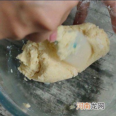 只要一块黄油就能做出好吃又快手的小饼干 黄油的吃法大全