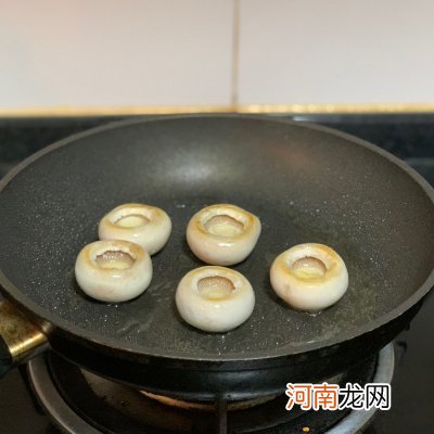 容易上手的“香煎口蘑” 口蘑的经典做法