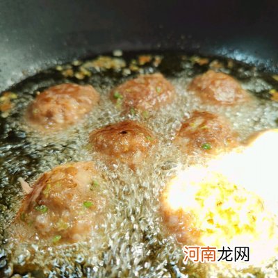 四喜丸子的制作过程及做法窍门