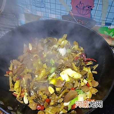 家庭简易版酸菜鱼 酸菜鱼怎么做