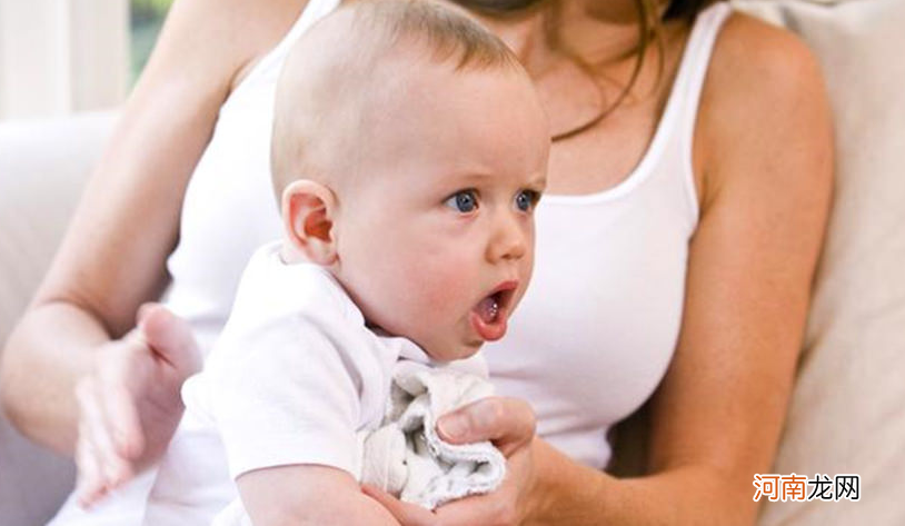 宝宝打嗝是什么原因 三个因素可引起新生儿打嗝