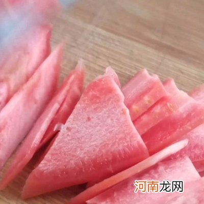 清蒸鱼在家做美味又营养 蒸鱼的做法