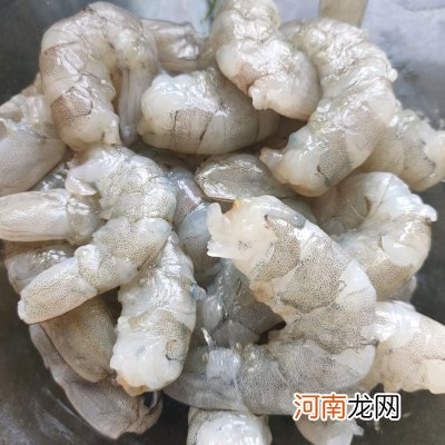 这样做玉米鲜虾球比饭店做的好吃百倍 鲜虾球的做法