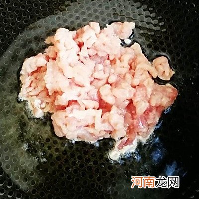 在家也能做出家庭版炸酱面 杂酱面的做法