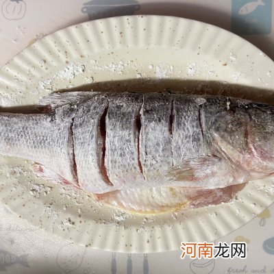 暖冬这道红烧鲈鱼暖胃暖身又暖心 鲈鱼的做法