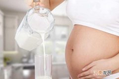 怀孕期间溢奶好吗