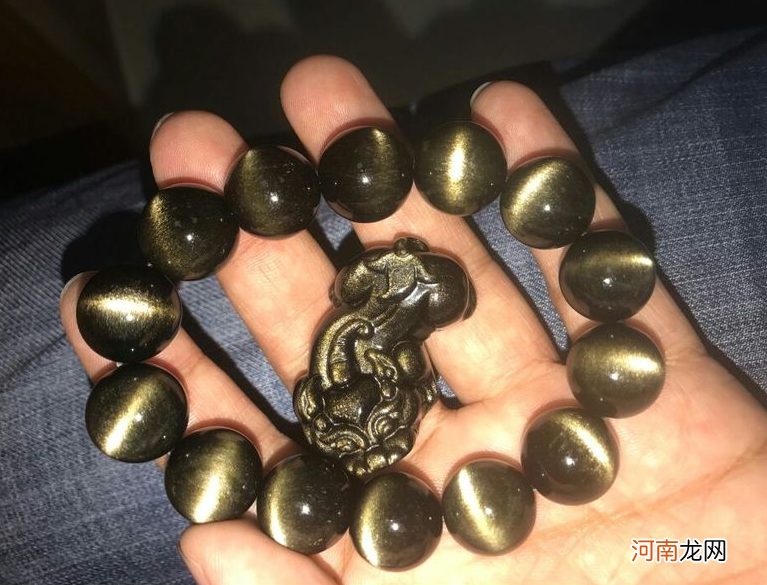 3个招财效果最好宝石 黄水晶和金发晶哪个招财更好