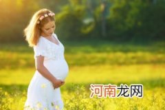 哺乳期怀孕奶水的颜色