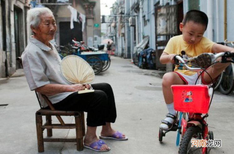 人贩子“选娃”有套路，这2类孩子易被盯上，希望你家一个都没有