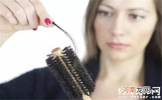 产后脱发严重该怎么办 如何才能有效防止产后脱发呢