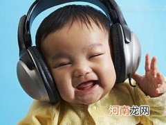 怎样早期保护婴儿的嗓音