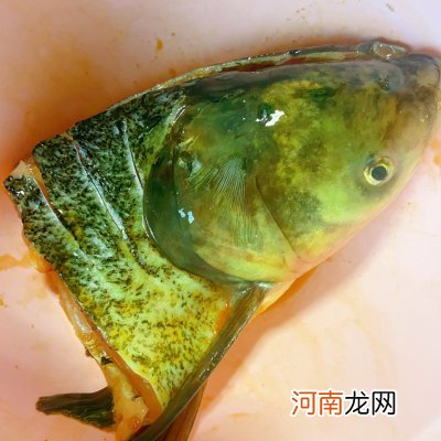 简单快手的鱼头 剁椒鱼头怎么做好吃