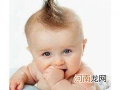 宝宝生理性头发脱落护理法