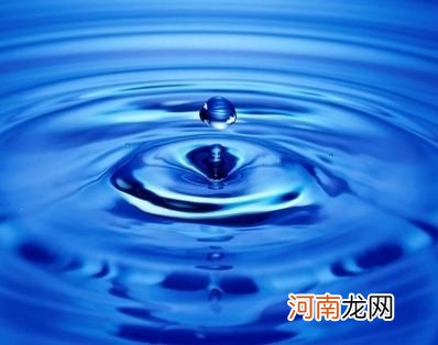 碳质陨石泡水有助改善人体健康 碳陨石有什么作用