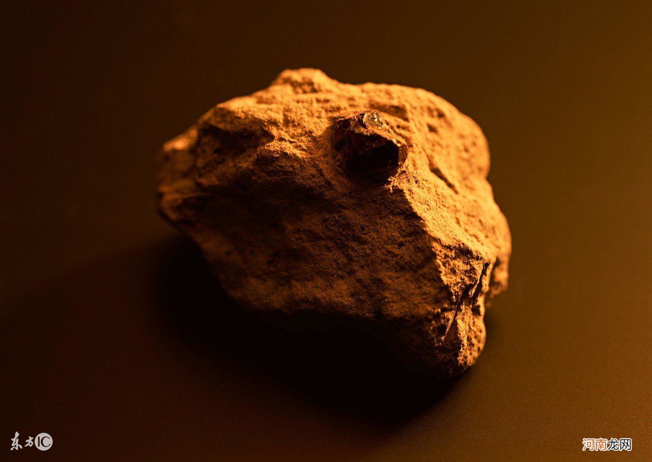 我国吉林省降落一场大规模的陨石雨 吉林陨石坠落事件
