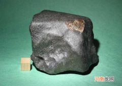 辨别石陨石的基础 石陨石怎么鉴定
