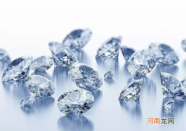 这8种方法简单好用 怎么看钻石真假