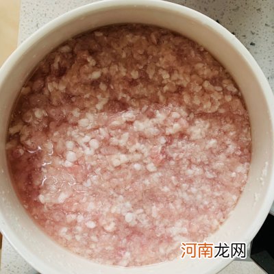 胡萝卜鲜肉馅饺子做法 水饺的做法