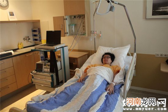 剖腹产后要及时排气 教妈妈如何在产后顺利的排气