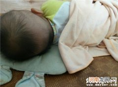 宝宝枕秃是怎么回事 宝宝枕秃就=缺钙吗