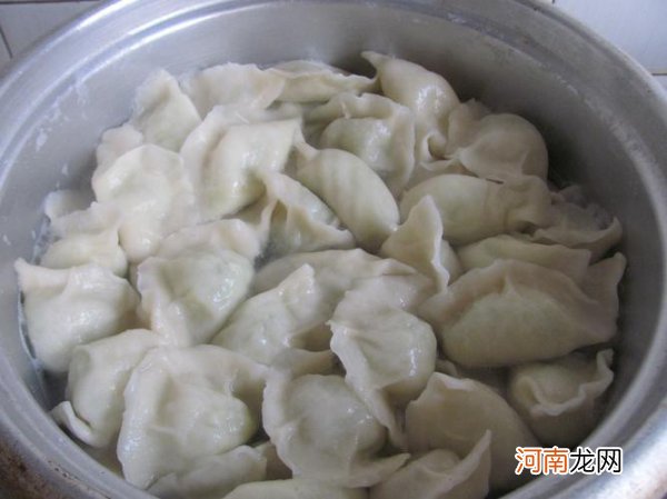 素饺子煮几分钟 素饺子要煮多长时间
