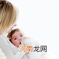 哺喂宝宝遭遇的三大尴尬时刻