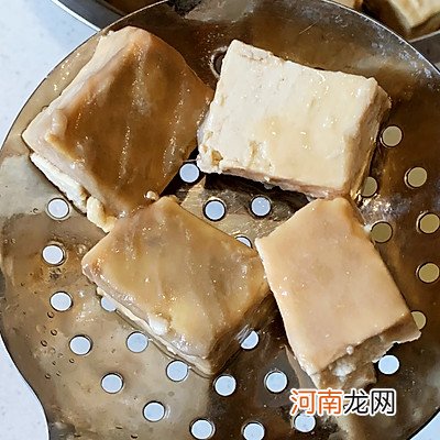 简单易做的湖南特色之霉豆腐 怎么做霉豆腐家庭做法