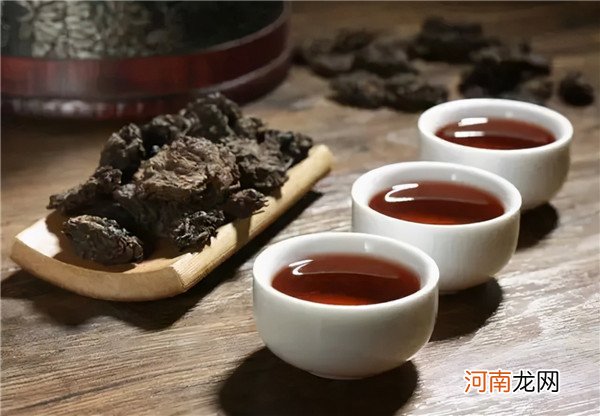 黑茶渣的大妙用 黑茶茶渣是个“养人”的宝贝