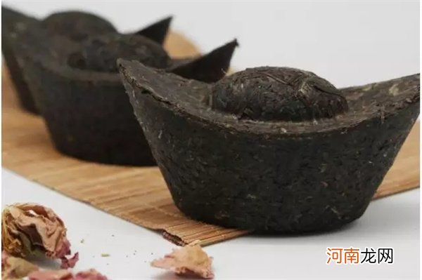黑茶渣的大妙用 黑茶茶渣是个“养人”的宝贝