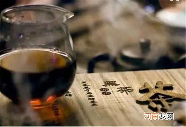 黑茶渣的大妙用 黑茶茶渣是个“养人”的宝贝