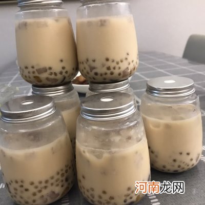 超简单的快手菜秋天的第一杯奶茶 怎样做奶茶