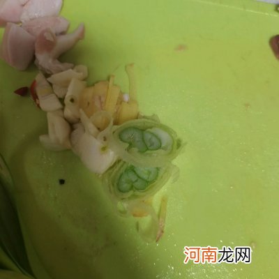 吃一次想十次的下饭菜竹笋炒蒜苗 竹笋怎么做好吃