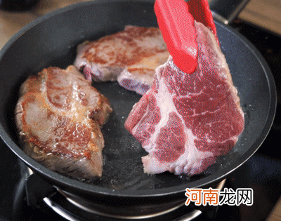 酱油腌鸡蛋的汁煮猪肉这样做 煮肉的方法与步骤