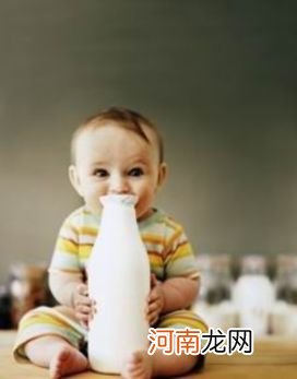 给宝宝喝酸奶八大注意事项