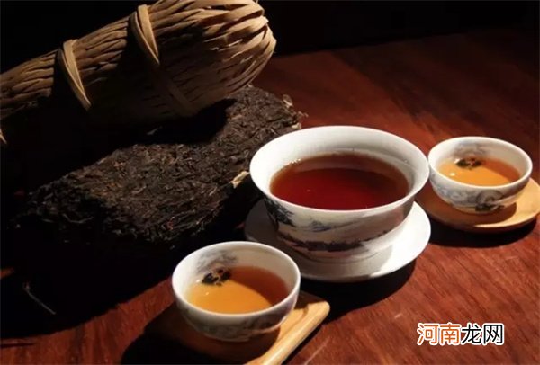 黑茶百科 黑茶容易保存， 茶性转化丰富