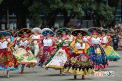墨西哥的特色舞蹈有 墨西哥特色舞蹈叫什么