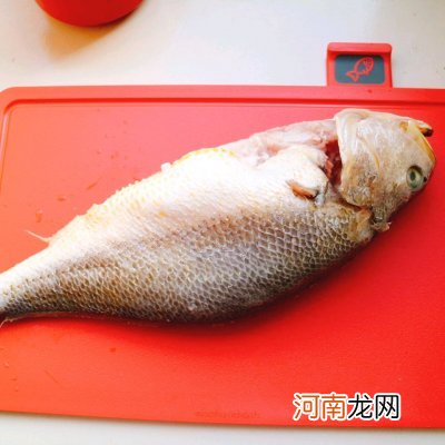 这样做红烧鲈鱼家人都爱吃 鲈鱼做法怎么做好吃