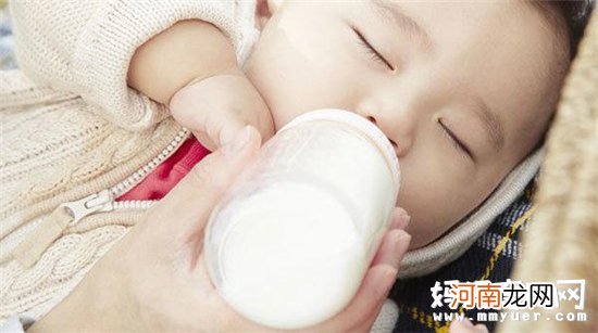 宝宝吃夜奶危害大！5个方法教你戒掉孩子吃夜奶习惯