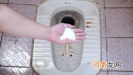 厕所脏污怎么去除 厕所里面的污垢怎么去