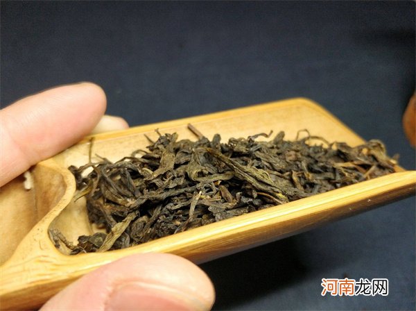 其实黑茶不“黑”常饮有益 黑茶颜色一定是黑的？