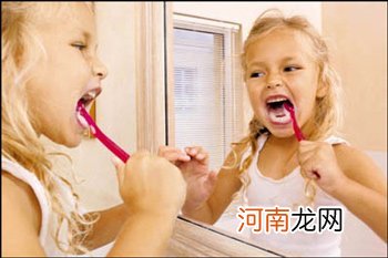 孩子正确刷牙的方法及水温
