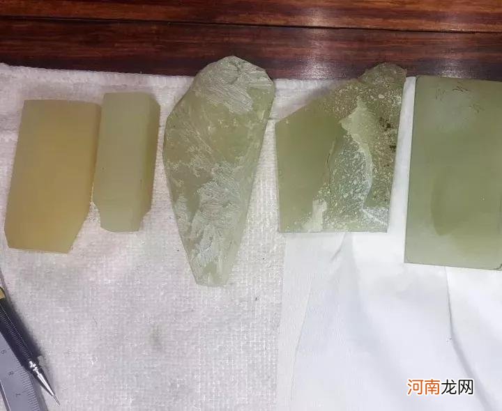 昆仑玉黄口料 昆仑玉什么颜色最贵