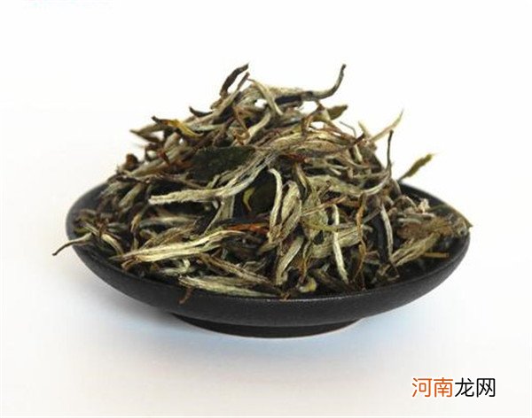 正宗的福鼎老白茶 茶友们所热捧的老白茶究竟是什么？