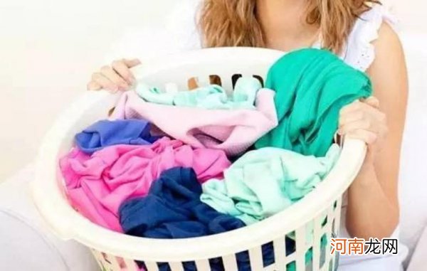 盐水泡衣服能防止掉色吗 盐水泡衣服真能防止掉色吗