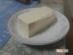 冻豆腐用老豆腐还是嫩豆腐 冻豆腐是用老豆腐冻还是嫩豆腐冻