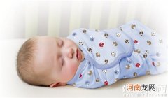 冬季宝宝睡觉穿得越多越好吗 宝宝睡觉怎么穿你清楚吗