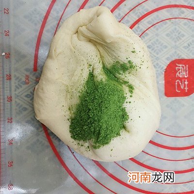 好吃到舔盘的斑斓红豆面包 红豆面包的烤箱做法